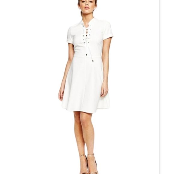 Modcloth Closet London White Lace Up Dress Womens size 6 - Picture 4 of 7